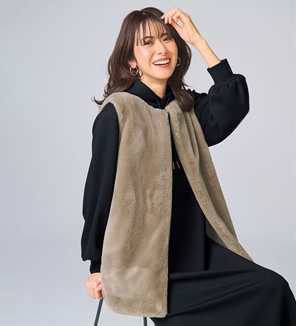 BELLUNA（ベルーナ）の「なめらかタッチ！もっちりん　フード付ロング丈ワンピース（その他ワンピース）」｜詳細画像
