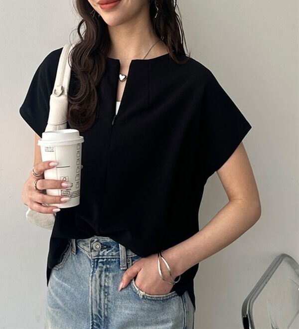 GeeRA（ジーラ）の「前後２ＷＡＹハーフジップＴブラウス（ブラウス）」｜詳細画像