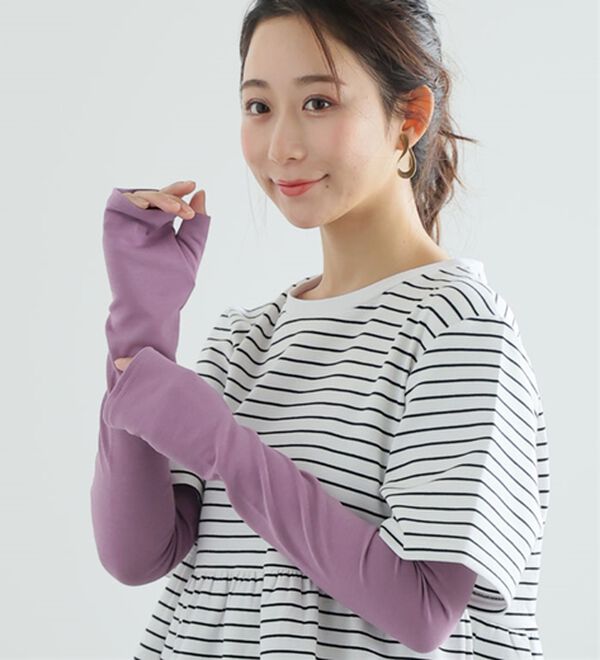 A HAPPY MARILYN（アハッピーマリリン）の「【Ｍ～８Ｌ】【接触冷感・吸水速乾】日差しから守るアームカバー（その他ファッション小物）」｜ラベンダー