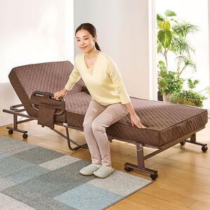 「立ち座り安心こだわり仕様の折りたたみベッド２（ベッド）」｜詳細画像