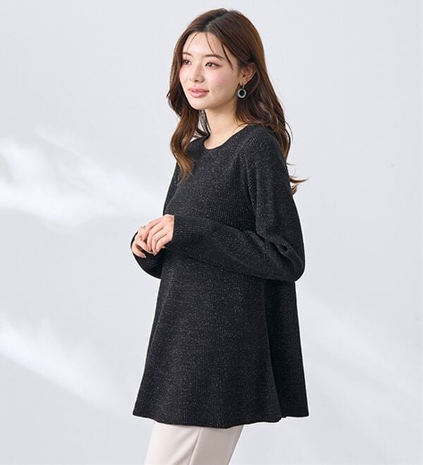 BELLUNA（ベルーナ）の「ラメ入りあぜ編フレアーニットチュニック（ニット・セーター）」｜詳細画像