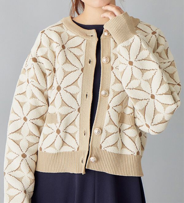 ドゥロワー　フラワー　花柄　ニット　ジャガード　カーディガン BAYFLOW（ベイフロー）の「フラワージャガードニット