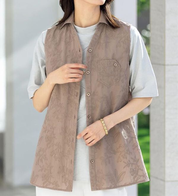 ルフラン（ルフラン）の「Ｔシャツにさらっと！コード刺しゅうベスト（ベスト）」｜詳細画像