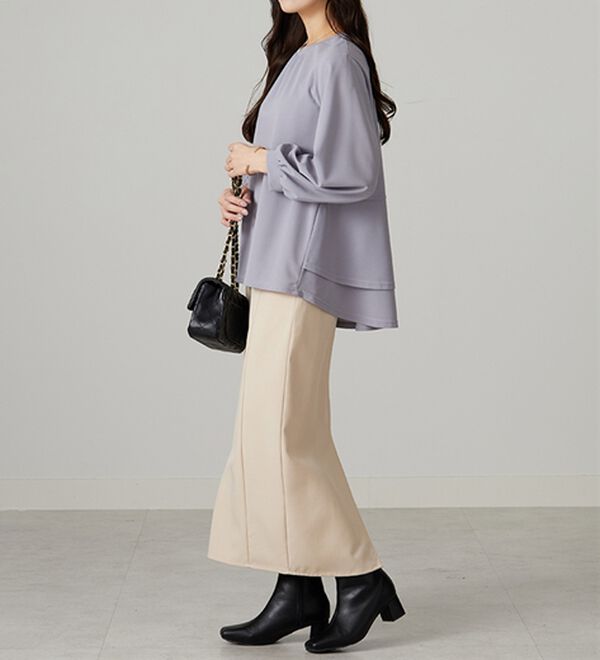 BELLUNA（ベルーナ）の「【再入荷】ボリューム袖美人顔バックフレアーＴブラウス（ブラウス）」｜詳細画像