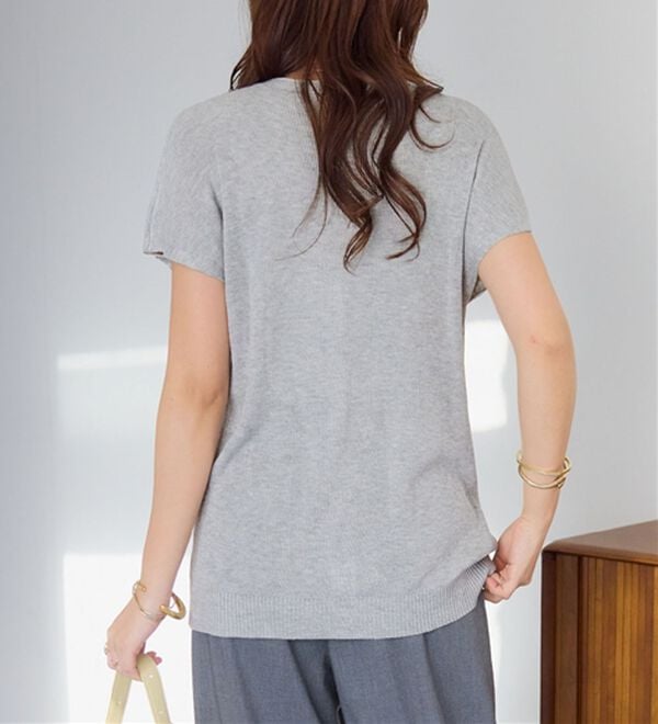 alotta（アロッタ）の「ライン使いゴールドボタン半袖カーデ（その他カーディガン）」｜詳細画像