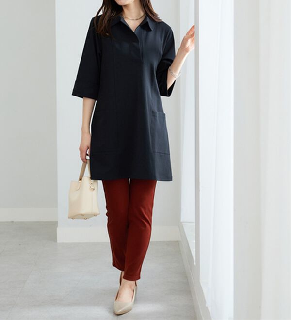 BELLUNA（ベルーナ）の「なめらかポンチ素材衿付きチュニック（チュニック）」｜詳細画像