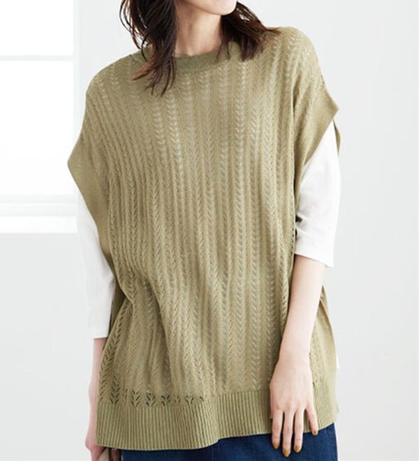 BELLUNA（ベルーナ）の「サイドリボン使いニットベストアンサンブル（アンサンブル）」｜オリーブ