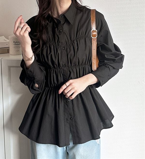 GeeRA（ジーラ）の「シャーリングビスチェデザインシャツ（シャツ）」｜詳細画像