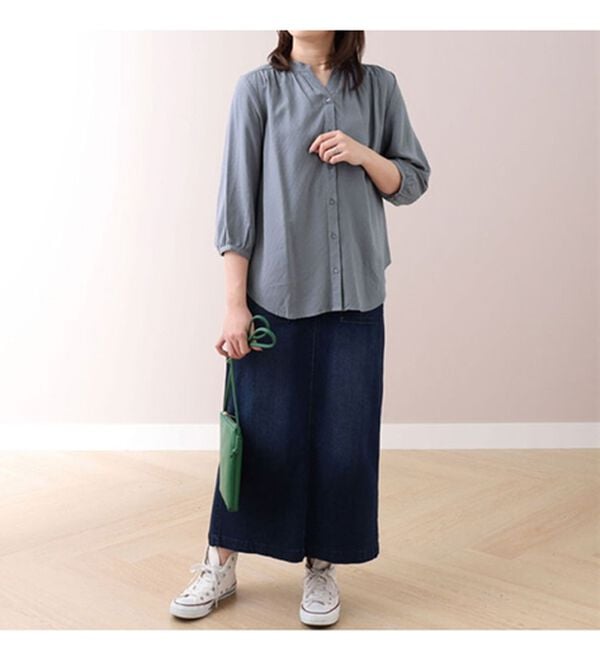 BELLUNA（ベルーナ）の「ひんやり涼感レーヨンドビー素材ブラウス（ブラウス）」｜詳細画像