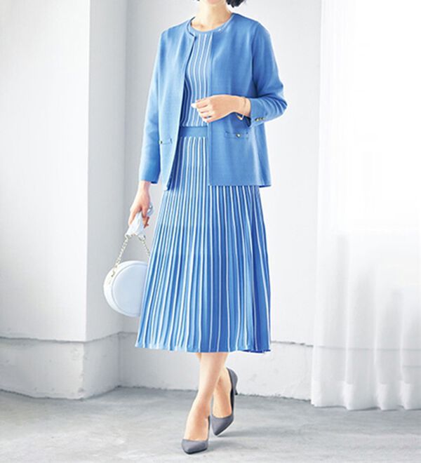 VINNO（ヴィノ）の「カーデ&times;プリーツニットワンピースセット（アンサンブル）」｜詳細画像