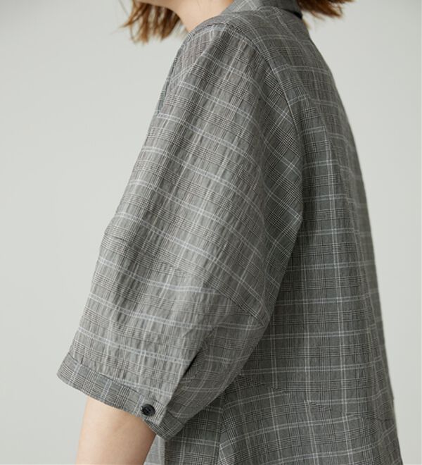 BELLUNA（ベルーナ）の「サッカー素材バックフレアーブラウス（ブラウス）」｜詳細画像