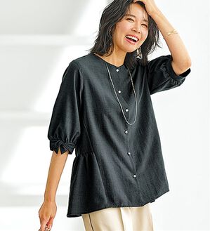 BELLUNA（ベルーナ）の「サラリ麻調素材袖リボンペプラムブラウス（ブラウス）」｜チャコール