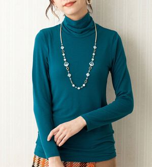 「うるおい椿オイル加工ぽかぽかハイネック（カットソー）」｜詳細画像