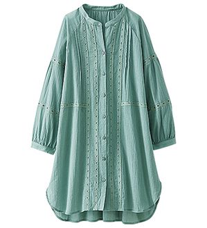 BELLUNA（ベルーナ）の「刺しゅうレース切替シャツチュニック（チュニック）」｜セージ