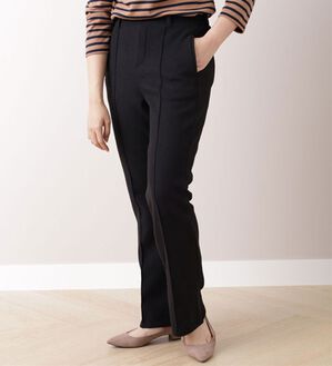 BELLUNA（ベルーナ）の「ふっくらウール調フレアーシルエットパンツ（フルレングスパンツ）」｜黒