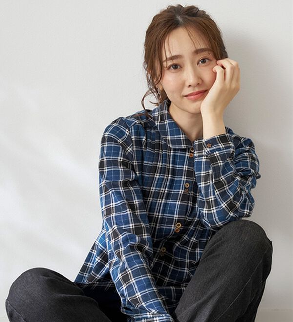 BELLUNA（ベルーナ）の「まるで着る毛布！静電防止付裏ファーブラウス（チュニック）」｜詳細画像