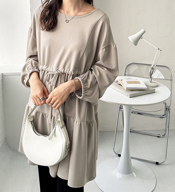 GeeRA（ジーラ）の「前後２ＷＡＹボリュームティアードブラウス（チュニック）」｜詳細画像