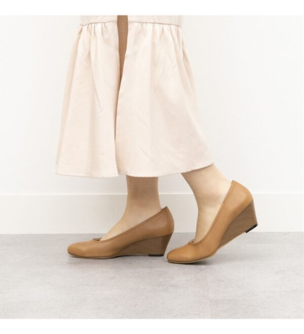 BELLUNA（ベルーナ）の「雨でも安心日本製こだわりウェッジパンプス（パンプス）」｜詳細画像