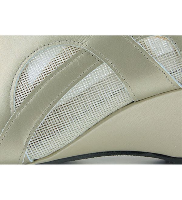 BELLUNA（ベルーナ）の「４Ｅ牛革エレガントラインシューズ（パンプス）」｜詳細画像