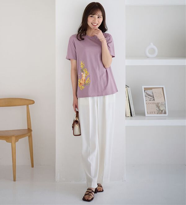 alotta（アロッタ）の「大人かわいいプリント綿混Ｔシャツ（Tシャツ）」｜詳細画像