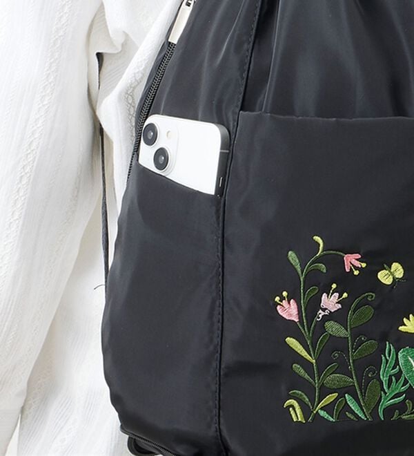 「折りたためる便利なリュックサック（リュック）」｜詳細画像