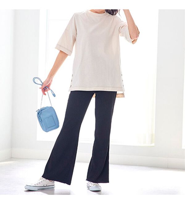 BELLUNA（ベルーナ）の「ひんやりキシリトール加工綿１００％プルオーバー（カットソー）」｜詳細画像