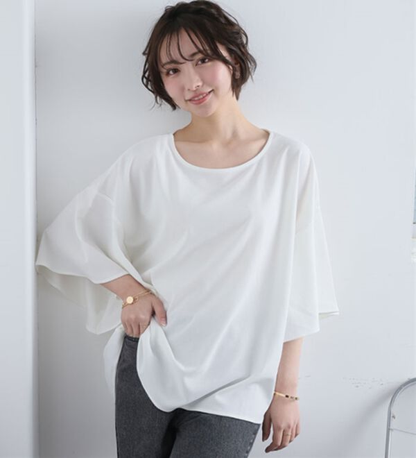 A HAPPY MARILYN（アハッピーマリリン）の「【Ｌ～６Ｌ／選べる丈】チラ見え防止！半袖フレアートップス（ブラウス）」｜詳細画像