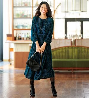 BELLUNA（ベルーナ）の「艶めきベロア素材バックリボンワンピース（その他ワンピース）」｜ターコイズ