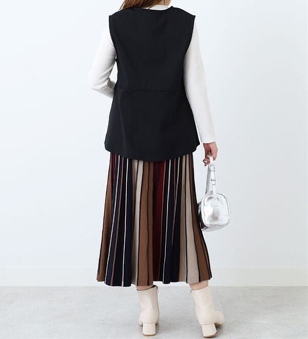 BELLUNA（ベルーナ）の「ペプラム切替ベストアンサンブル（アンサンブル）」｜詳細画像