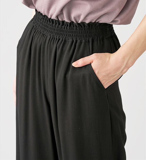 BELLUNA（ベルーナ）の「ひんやり素材エアリーワイドパンツ（その他パンツ）」｜詳細画像