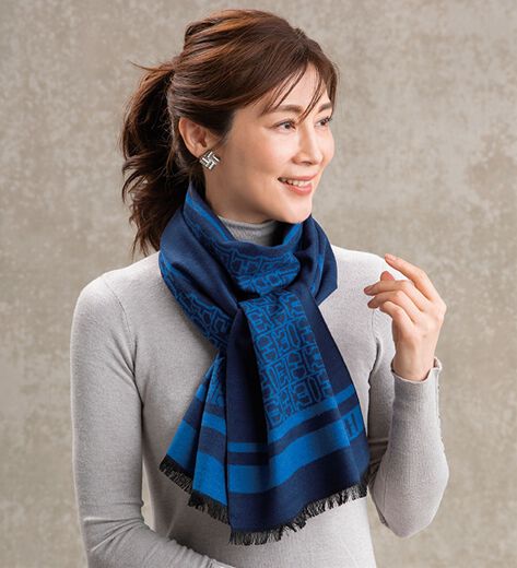 LOUIS VUITTONダミエ ロゴ入り 大判ストール ルイヴィトン LOUIS