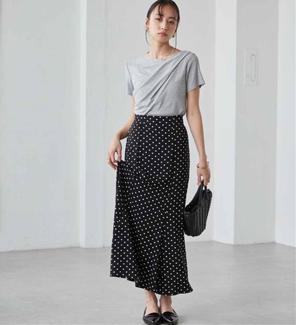 RANAN（ラナン）の「【ひんやり/UV対策】上品ドレープリブTシャツ（カットソー）」｜詳細画像