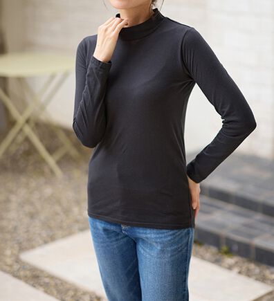 LAVIENNE（ラヴィエンヌ）の「【うす・軽・温】綿１００％吸湿発熱あったかタートルネックインナー（肌着・インナーウェア）」