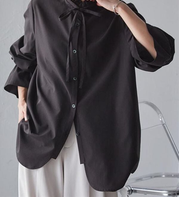 RANAN（ラナン）の「プチフリルリボン付きブラウス（ブラウス）」｜詳細画像