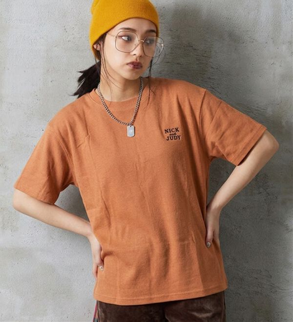 「＜Ｄｉｓｎｅｙ＞【ズートピア・ニック＆ジュディ】サガラ刺しゅうＴシャツ（Tシャツ）」｜詳細画像