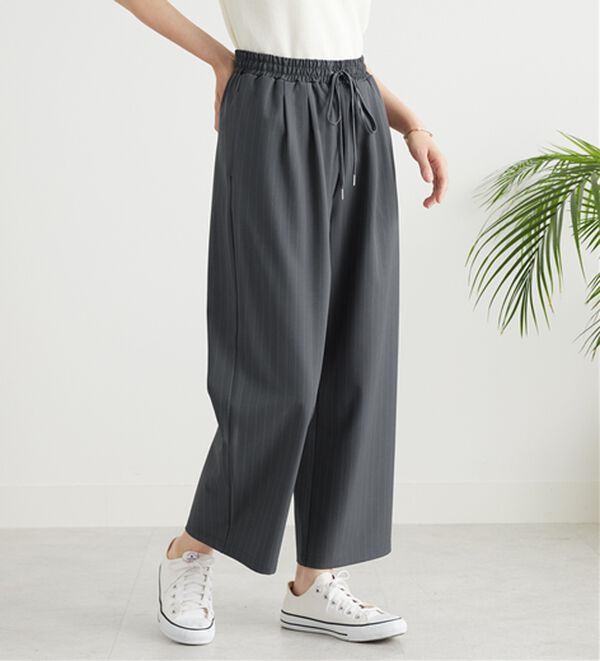 BELLUNA（ベルーナ）の「【嬉しい機能付き！】とろみ素材ドロスト使いワイドパンツ（ワイドパンツ・ガウチョ）」｜詳細画像