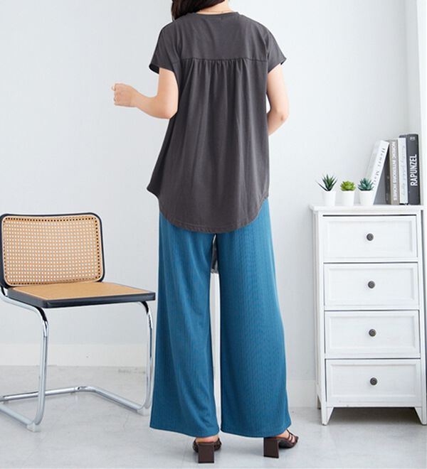 alotta（アロッタ）の「【マリクレール・スポーツ】モックネックギャザーＴシャツ（Tシャツ）」｜詳細画像