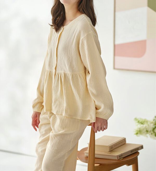 YU'NOW（ユナウ）の「【上下２点セット】Ｗガーゼ前開きパジャマ（パジャマ・ルームウェア）」｜詳細画像