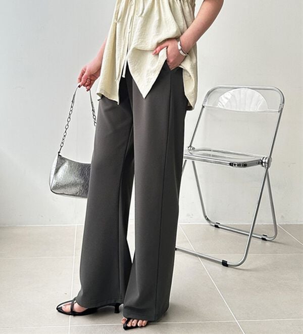 GeeRA（ジーラ）の「美脚見えカーブフレアパンツ（フルレングスパンツ）」｜詳細画像