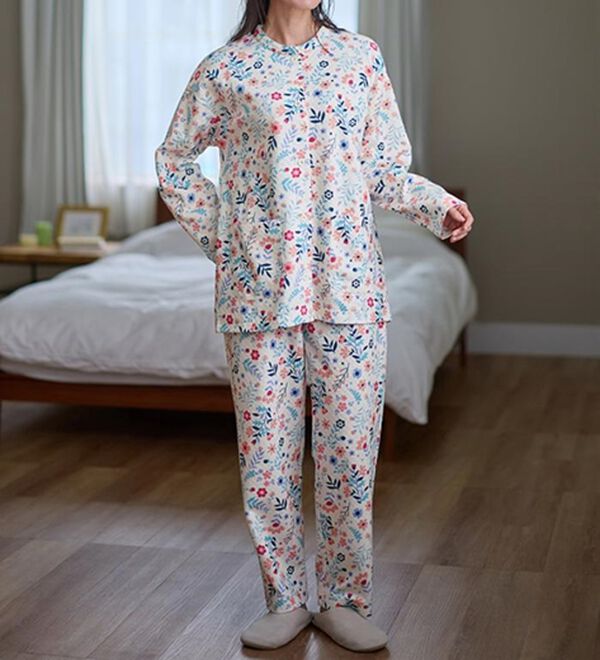 LAVIENNE（ラヴィエンヌ）の「綿入りキルトパジャマ（パジャマ・ルームウェア）」｜詳細画像