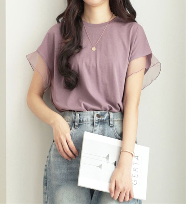 alotta（アロッタ）の「１枚でこなれ感！袖チュールデザイン綿混Ｔシャツ（Tシャツ）」｜詳細画像