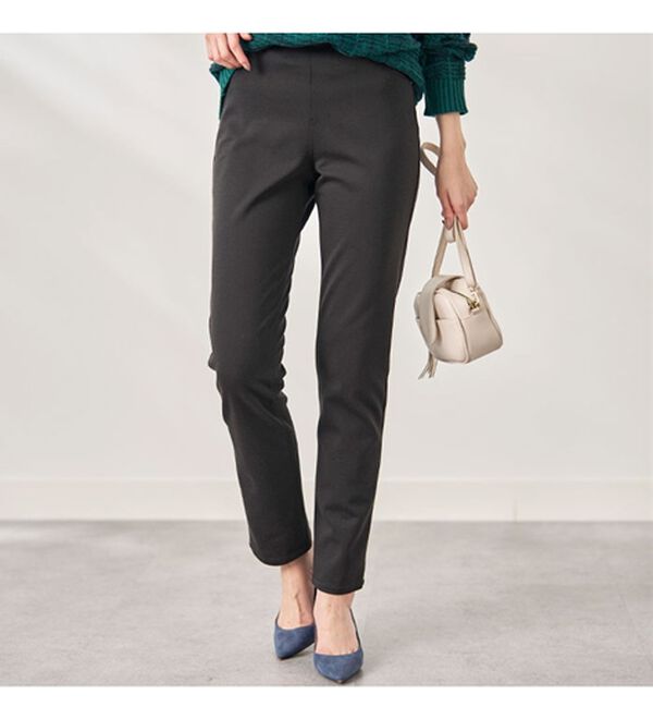 BELLUNA（ベルーナ）の「防風&times;ストレッチ素材ストレートパンツ（フルレングスパンツ）」｜詳細画像