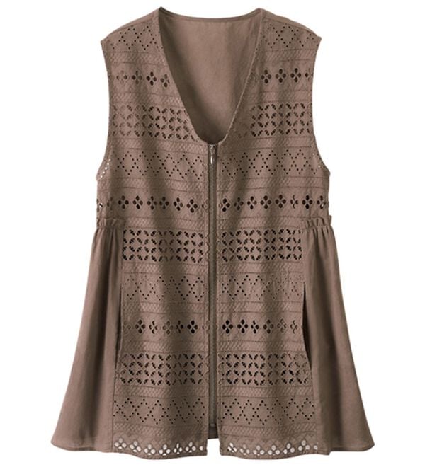 ルフラン（ルフラン）の「全方位美人！褒められペプラムベスト（ベスト）」｜モカ