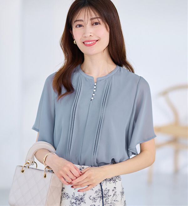 alotta（アロッタ）の「ピンタックパールボタンデザインブラウス（ブラウス）」｜詳細画像