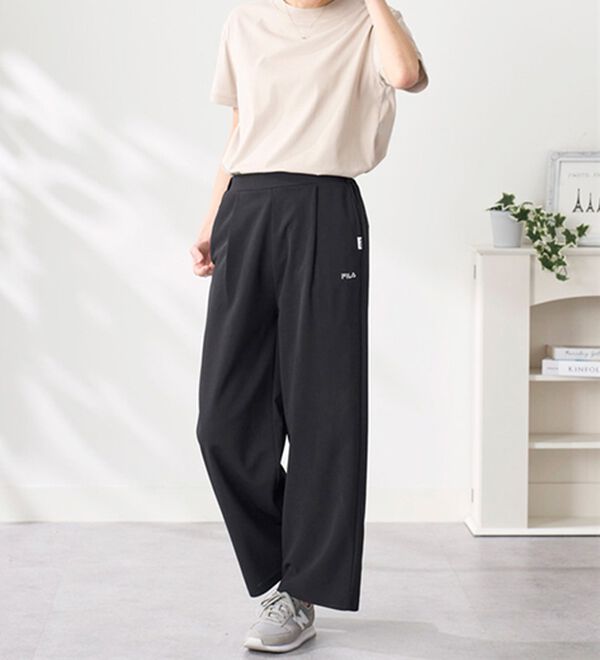 BELLUNA（ベルーナ）の「＜ＦＩＬＡ＞ジョーゼット素材タックワイドパンツ（ワイドパンツ・ガウチョ）」｜詳細画像