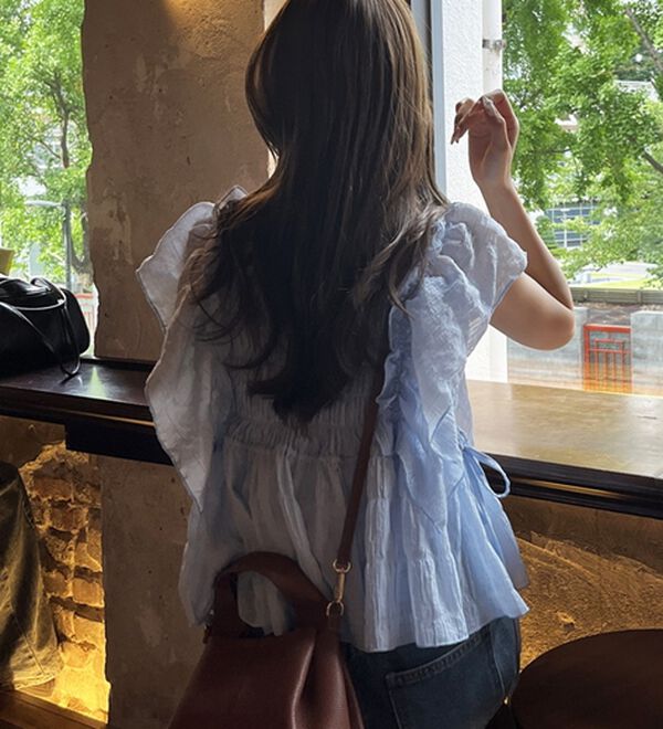 GeeRA（ジーラ）の「フリルシャーリングブラウス（ブラウス）」｜詳細画像