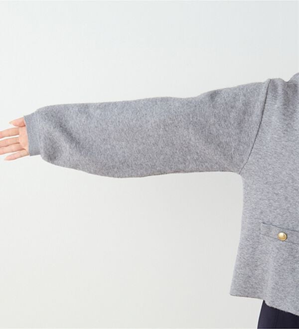 RANAN（ラナン）の「【4つの機能付き】洗える！ゴールド調ボタンニットカーディガン（ニットカーディガン）」｜詳細画像