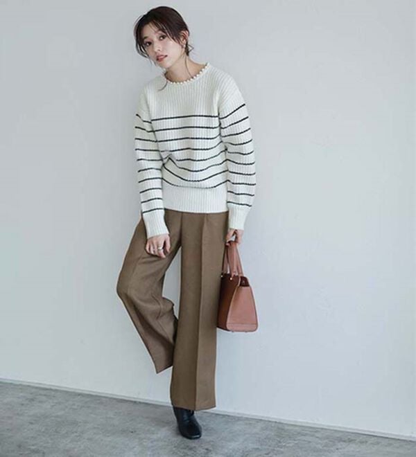 Pierrot（ピエロ）の「大人シルエットウールライクタックワイドパンツ（ワイドパンツ・ガウチョ）」｜詳細画像