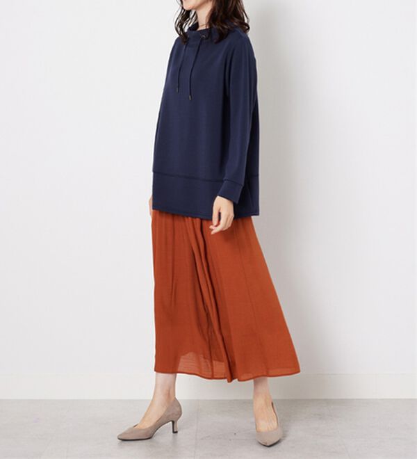 BELLUNA（ベルーナ）の「ワイドネック切替デザインプルオーバー（カットソー）」｜詳細画像