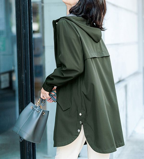 BELLUNA（ベルーナ）の「はっ水加工ボンディング素材ロング丈パーカー（ハーフコート）」｜詳細画像